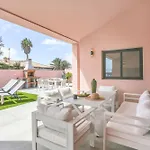 Gaudi Villa *